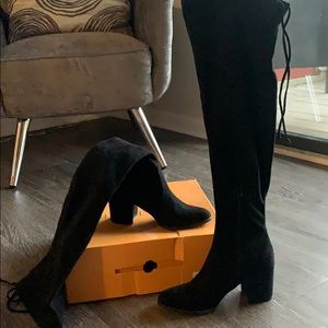 SUEDE THIGH HIGH HEELED BOOTS